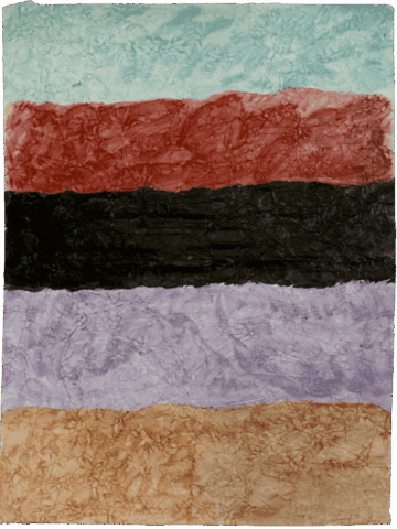 Dipinto verticale con cinque ampie fasce orizzontali di colore dall’aspetto stropicciato: azzurro chiaro, rosso mattone, nero, lilla e beige, che ricordano strati di paesaggio astratto.
