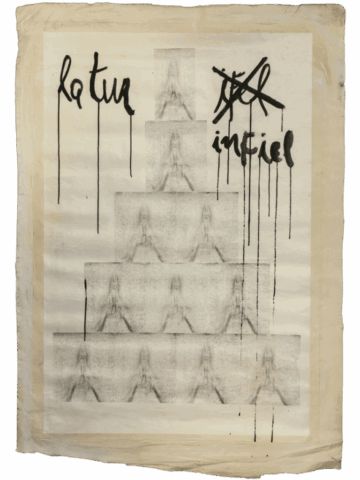 Grande foglio con una piramide di piccole immagini grigie che mostrano gambe divaricate e pube al centro, sovrastata dalla scritta nera “la tua infiel” con la parola intermedia cancellata e colature verticali di inchiostro.